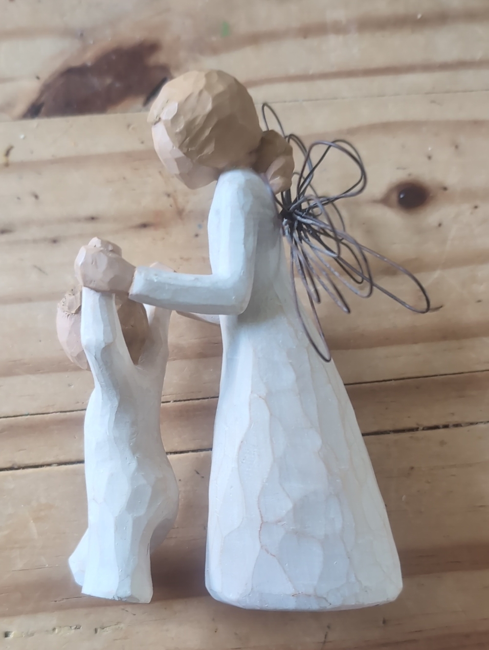 Willow Tree "Guardian Angel" Figurine by Susan Lordi